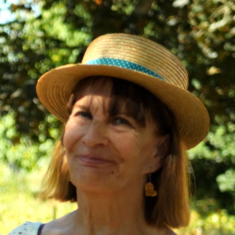 Maguy De Mons
